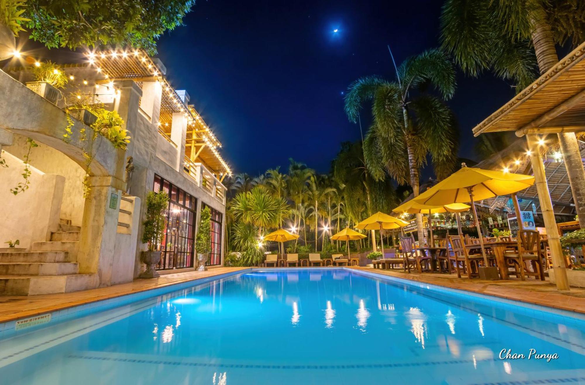 Baanpong Lodge San Kamphaeng Exteriér fotografie