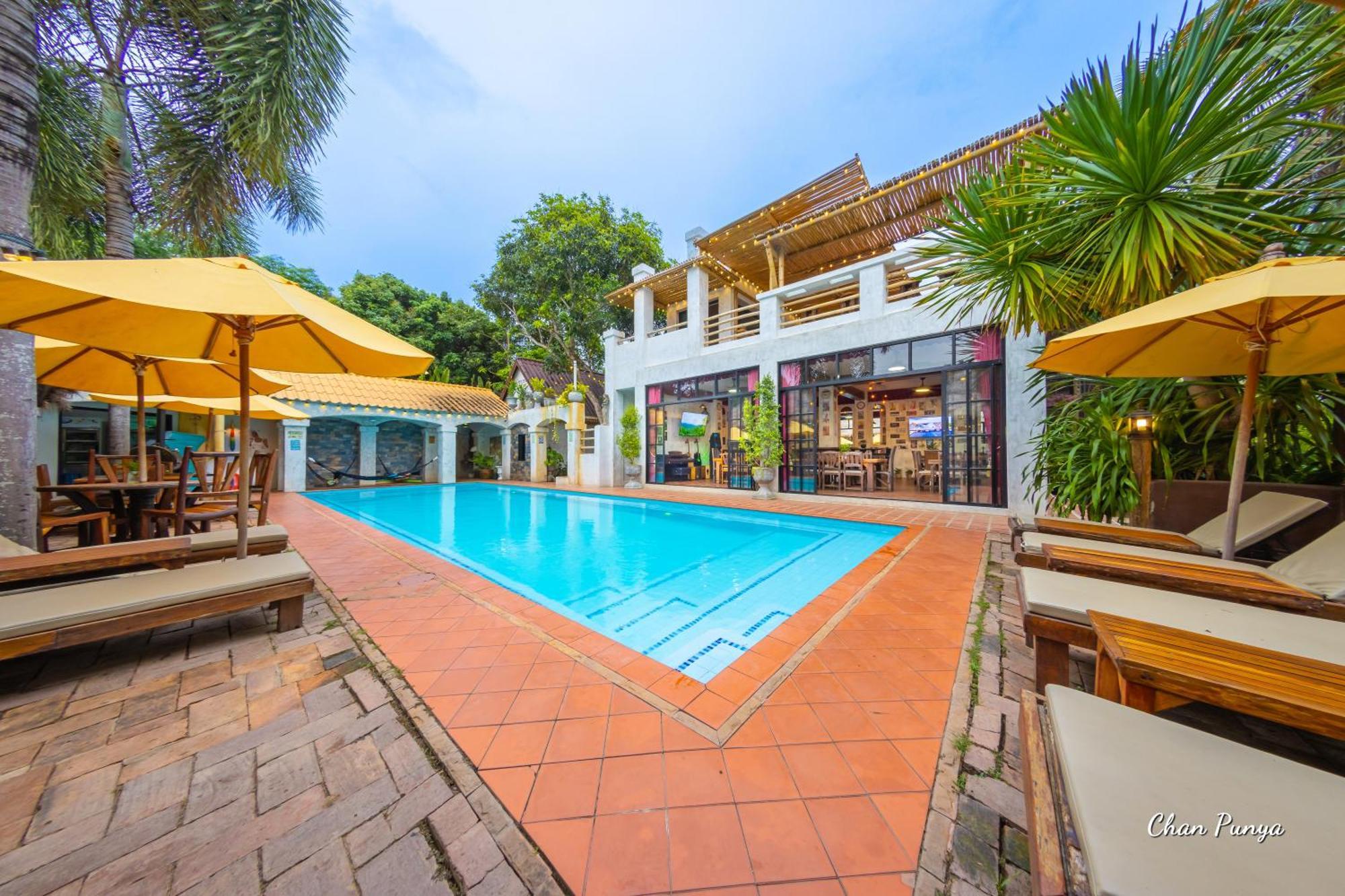 Baanpong Lodge San Kamphaeng Exteriér fotografie
