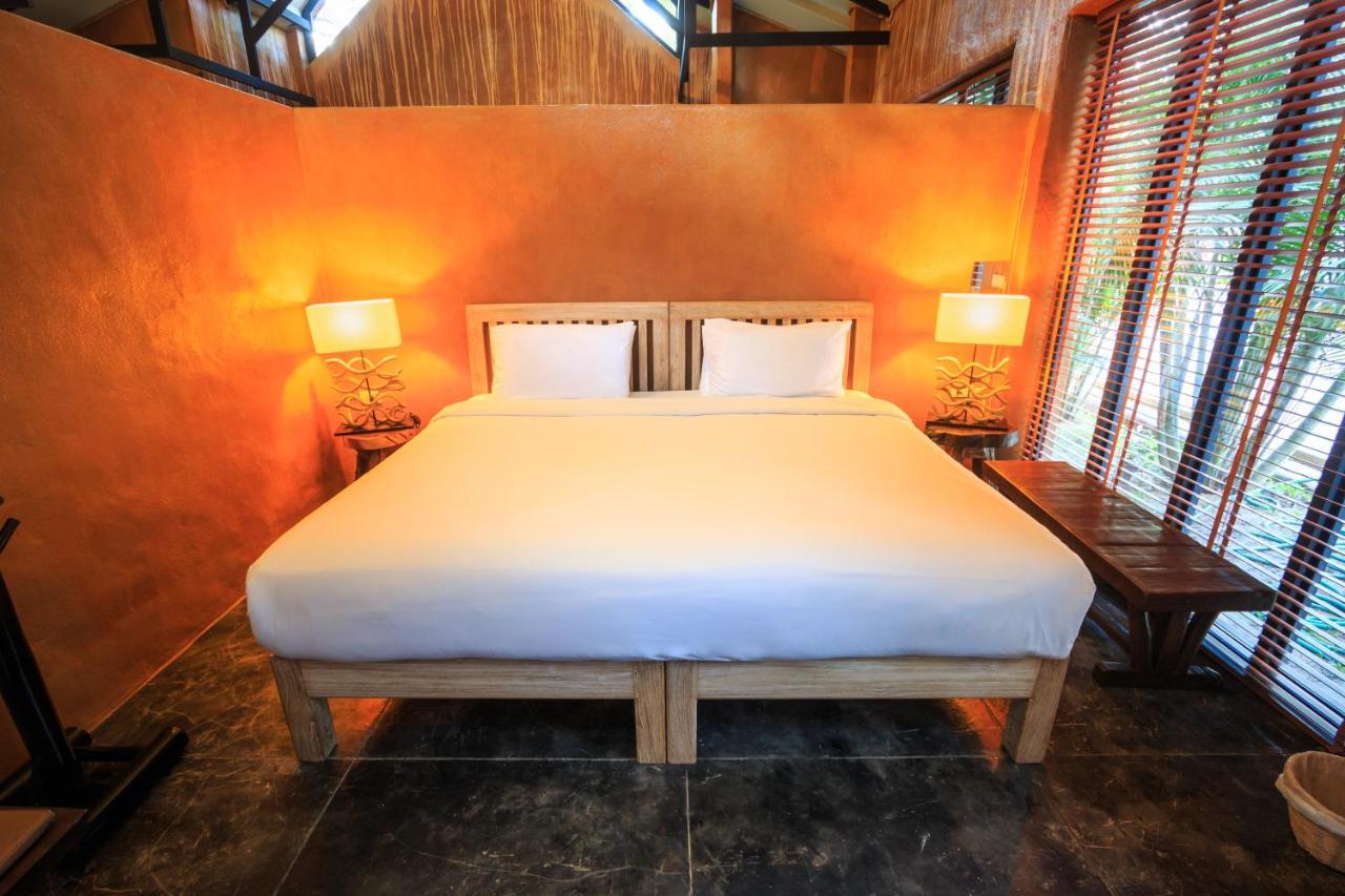 Baanpong Lodge San Kamphaeng Exteriér fotografie